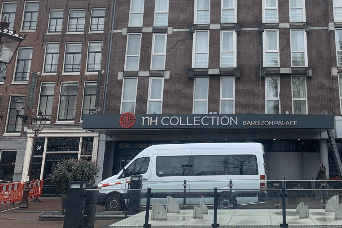 Tevreden rolstoel klanten Rolstoeltaxi busje